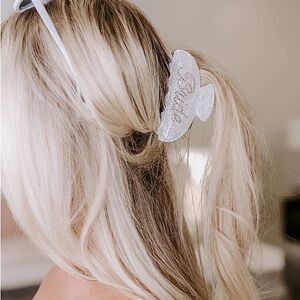 White Bride Claw Clip